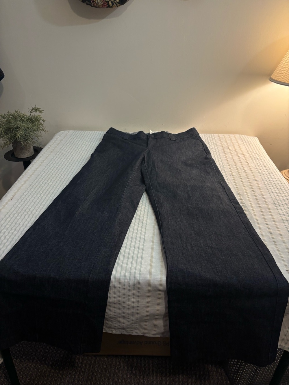 Lee Women's Straight Leg Jeans in Dark Indigo